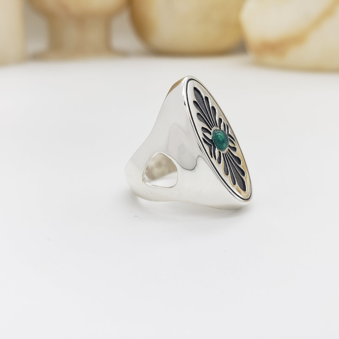 Roman Shield Ring with Green Agate - Adjustable