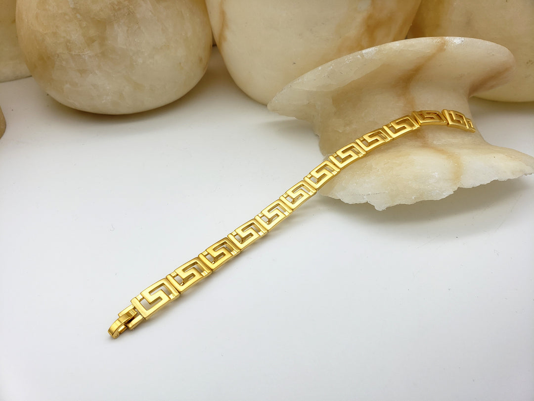 Classical Meander Link Bracelet