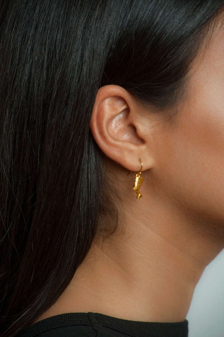 Nefertiti Earrings - Bright Gold Finish