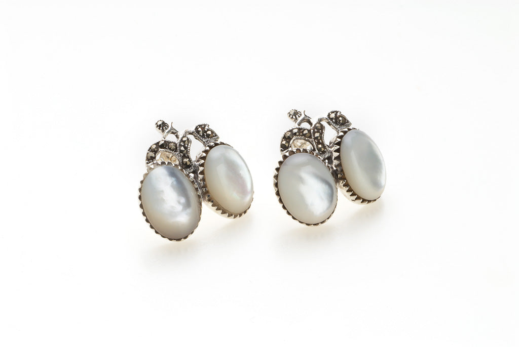 Pocahontas Earring - Mother of Pearl
